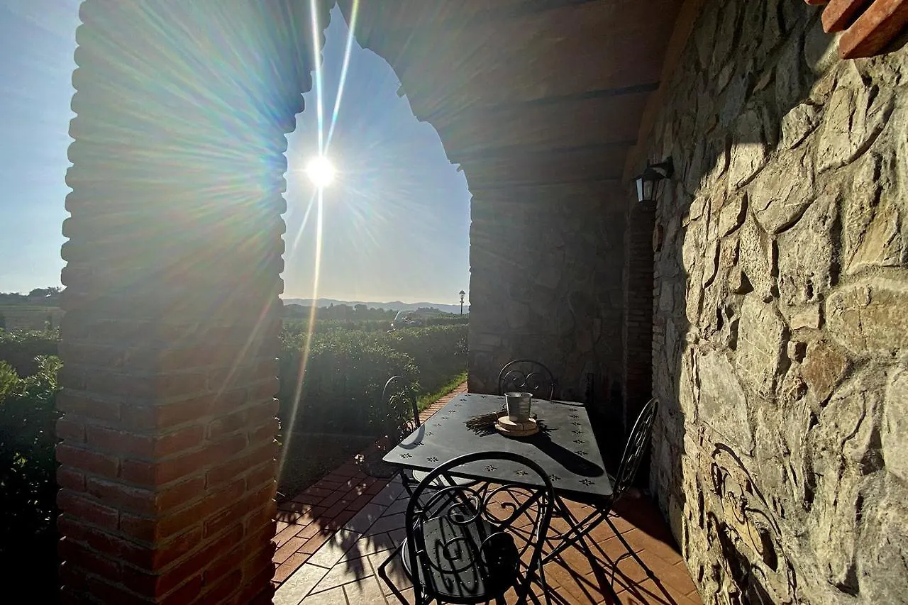 Country house Il Poggio Della Pieve Apartments Italy